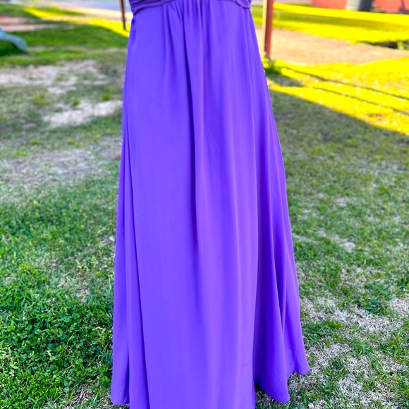 Halter Purple “Pretty Maids” Gown Size 8: Has been taken in on the sides - Picture 5 of 10